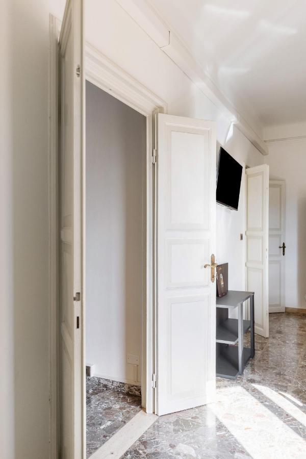 Irnerio Apartments By Wonderful Italy โบโลญญา ภายนอก รูปภาพ